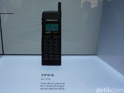Deretan Ponsel Samsung dari Zaman Culun Sampai Kekinian