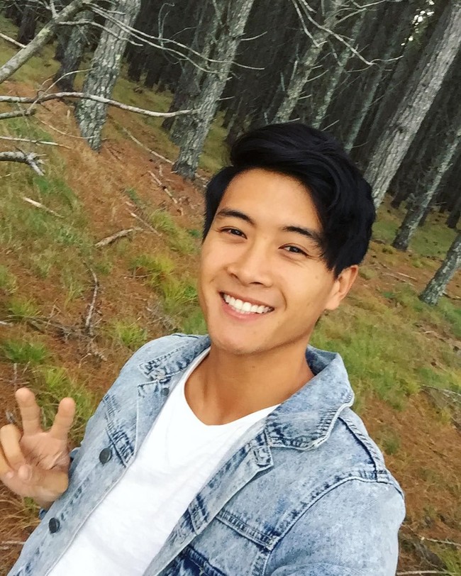 Awalnya Peter dan Yoshi casting bersama untuk peran Koda di Power Rangers Dino Charge. Namun Peter lah yang lolos meski baru pertama kali casting peran tersebut. Foto: Instagram Peter Sudarso