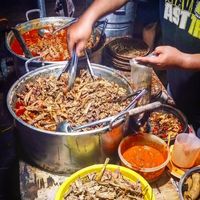 5 Tempat di Malang Ini Punya Sajian Ceker yang Pedas 'Dhuaaar'!