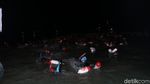 Ratusan Prajurit Marinir Renang Selat Sunda