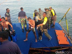 Perenang Penakluk Selat Sunda Tiba di Merak Setelah 10 Jam Berenang