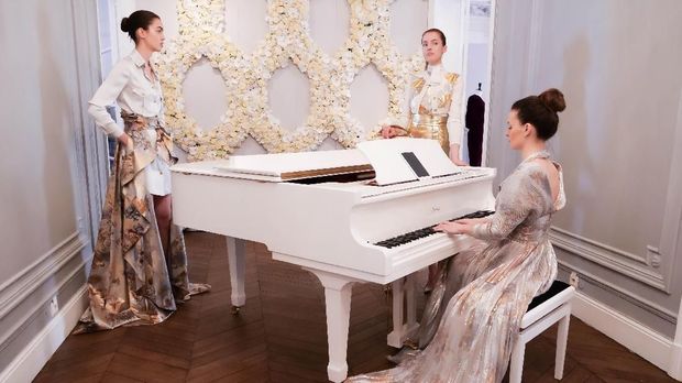 Mengintip Koleksi Musim Dingin Ralph & Russo