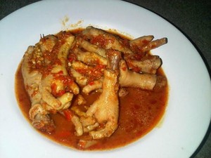 5 Tempat di Malang Ini Punya Sajian Ceker yang Pedas Dhuaaar!