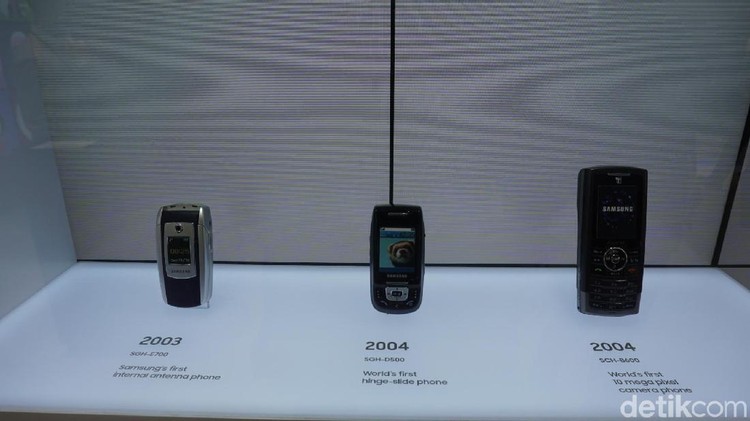 Deretan Ponsel Samsung dari Zaman Culun Sampai Kekinian