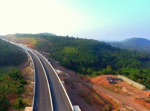 Ini Alasan Banyaknya Proyek Tol Jokowi yang Molor