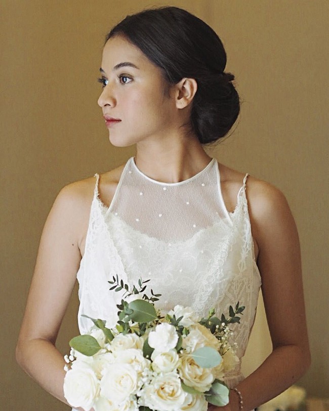 Bahkan makeupnya sesimple ini, cantik banget lagi, puji salah satu netizen di Instagram sang makeup artist @ifanrivaldi. Simpel tapi cantik, komentar netizen lainnya. Foto: Dok. Instagram Ifan Rivaldi