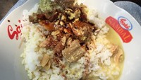 Kalau kamu tipe yang kalau makan nasi gule tanpa kecap atau dengan kecap seperti @fadhuerlanda nih? Foto: Istimewa