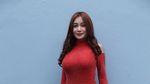 Siang-siang Gini, Lihat Dulu Foto Pamela Duo Serigala yang Merah Menggoda