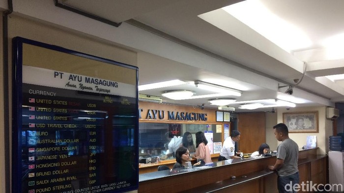 Selain Dolar AS, Mata Uang Negara Ini Menguat Terhadap Rupiah