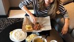 Bukan Jatuh Miskin! Ini Bukti Tamara Bleszynski Memang Doyan Makanan Tradisional