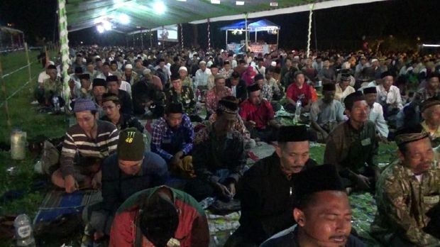 Pengajian ini diikuti puluhan ribu jemaah