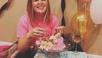Ini 10 Potret Keseruan Adult Smash Cake yang Sedang Populer!