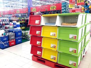 Diskon Tempat Tidur hingga Rak Penyimpanan