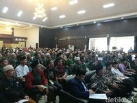 Di Silatnas IKADI, Chairul Tanjung Bicara Momentum Kebangkitan Umat