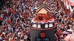 Gaya Puan Naik Kapal Cheng Ho Arungi Lautan Manusia Saat Cap Go Meh