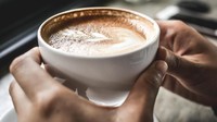 Kafein yang terkandung dalam kopi dapat menurunkan gairah bercinta bagi seseorang yang sering merasa cemas. Foto: Istimewa
