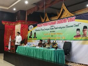 Di Silatnas IKADI, Chairul Tanjung Bicara Momentum Kebangkitan Umat