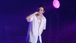 Lauv Hiatus demi Fokus Kesehatan Mental