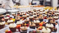 Untuk dessert, ada banyak pilihan cake yang bisa dicoba. Yang ini istimewa karena merupakan vegan bites. Foto: Instagram wpcatering