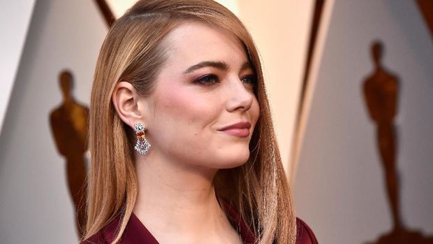 Deretan Selebriti Hollywood yang Tak Mau Bersosmed