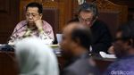 Novanto Ikuti Sidang dengan Terkantuk-kantuk