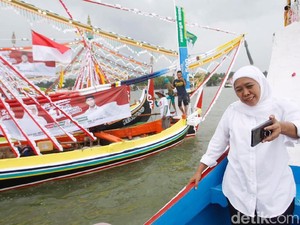 Tradisi Petik Laut di Sumenep, Khofifah Ngevlog dan Bicara Wisata