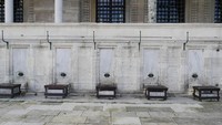 Area wudu untuk pria di sisi luar masjid (Kurnia/detikTravel)