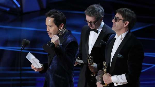 Ada Amphibi di Backstage, The Shape of Water Rajai Oscar Ada Amphibi di Backstage, The Shape of Water Rajai Oscar