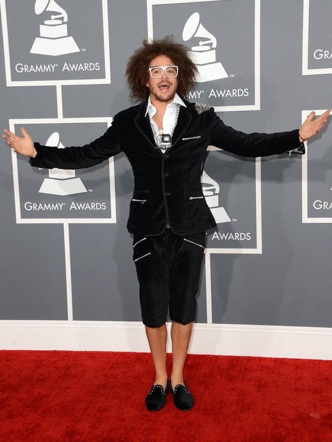 Manpris atau celana capri 3/4 membuat penampilanmu terkesan nanggung. Maunya apa sih? Pakai celana panjang atau pendek sekalian? Selain sudah jadul, manpris membuatmu seperti baru kebanjiran. Celana bermuda akan lebih baik daripada manpris. Foto: istimewa