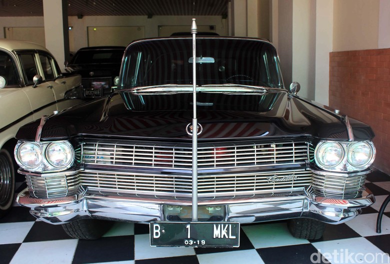 Orang Amerika Tak Percaya Masih Ada Limousine Bekas Bung Karno di RI Foto: Rangga Rahadiansyah Orang Amerika Tak Percaya Masih Ada Limousine Bekas Bung Karno di RI Foto: Rangga Rahadiansyah