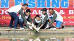 Intip Keseruan Menteri BUMN Rini Soemarno Mancing Yuk!