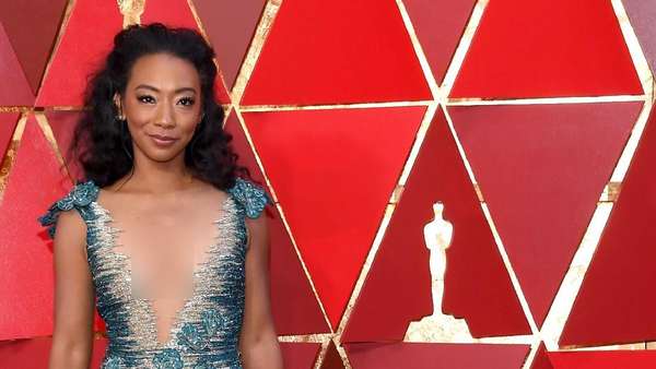 Deretan Wanita Seksi di Oscar 2018 Deretan Wanita Seksi di Oscar 2018