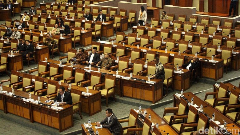 Pemilu Legislatif untuk Indonesia yang Lebih Baik Pemilu Legislatif untuk Indonesia yang Lebih Baik