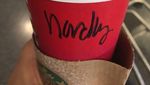 Ini 8 Kisah Kocak Selebriti Hollywood yang Namanya Salah Ditulis Barista Starbucks
