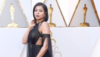 Taraji P.Henson tampil sangat seksi saat tampil di acara yang digelar di Hollywood, California, AS pada Minggu (4/3). Frazer Harrison/Getty Images.