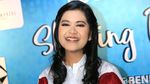 Senyum Manis si Bumil Kahiyang Ayu
