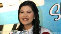 Dan ini buku pertama saat ia menjadi model didalam buku tersebut. Foto: Palevi S/detikHOT