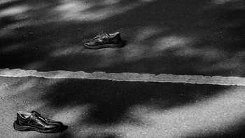 Hindari memotret yang terlalu banyak bentuk atau lekuk, karena akan sulit penonjolkan point of interest. Foto: Raditya Patria