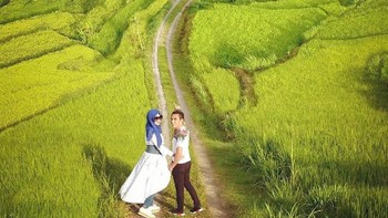 Berangkat dari sana, dia lantas mencari tahu seluk beluk konsep foto ini. Didapati foto flatland mulanya dibuat Aydin Buyuktas dari Turki.  Foto: instagram.com/dodiefdi