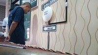 14 Januari 2018. Anggota geng motor di Bandung, Toyib (19), ditangkap Polisi gara-gara memukul seorang remaja laki-laki dengan pipa hingga tewas.  (Foto: Wisma Putra/detikcom)