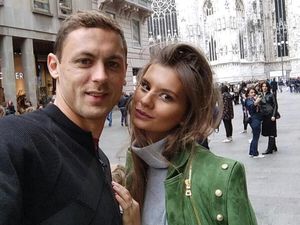 Foto: Liburannya Si Istri Cantik Nemanja Matic