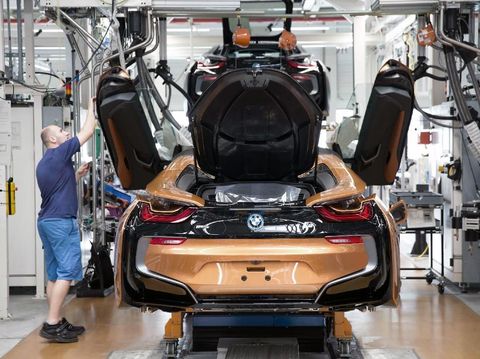 BMW i8 Roadster Masuk Jalur Produksi