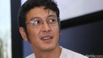 Ditanya Soal Kasusnya, Dimas Anggara Diam dan Tersenyum