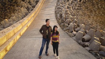 Pertama memotret objek dari ketinggian paling rendah lalu semakin tinggi, dan semakin bergerak maju menuju titik tertentu (objek paling ujung foto). Foto: instagram.com/dodiefdi