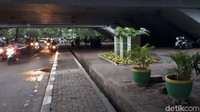 Ini tampilan kolong jembatan Semanggi yang nantinya akan diubah menjadi spot budaya. (Foto: Faiq Hidayat/detikcom)