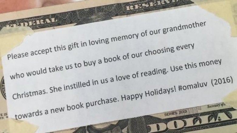Cerita Sisipan Uang di Buku dan Kenangan tentang Nenek/ Foto: Twitter/katiemorrison09 Cerita Sisipan Uang di Buku dan Kenangan tentang Nenek/ Foto: Twitter/katiemorrison09