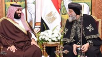 MBS juga bertemu dengan Kepala Gereja Koptik Ortodoks Mesir, Pope Tawadros II. Foto: The Egyptian Presidency/Handout via REUTERS