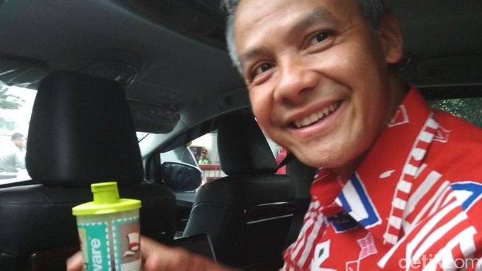 Ternyata Ini Dia Ramuan Rahasia yang Selalu Dibawa Ganjar Pranowo