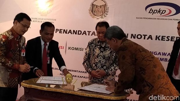 Arief Hidayat: MK Terdepan Soal Independensi dan Transparansi