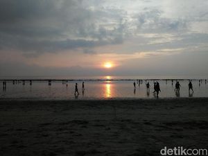 Turis Nakal di Bali, Harus Dideportasi atau Denda Besar?